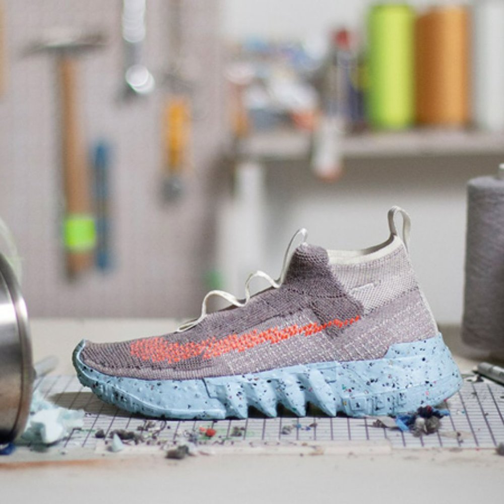 NEW Nike Space Hippie 02 "Hyper Crimson" CQ3988-001